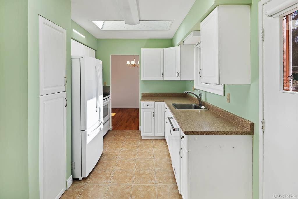 listing image 16046644666546923348