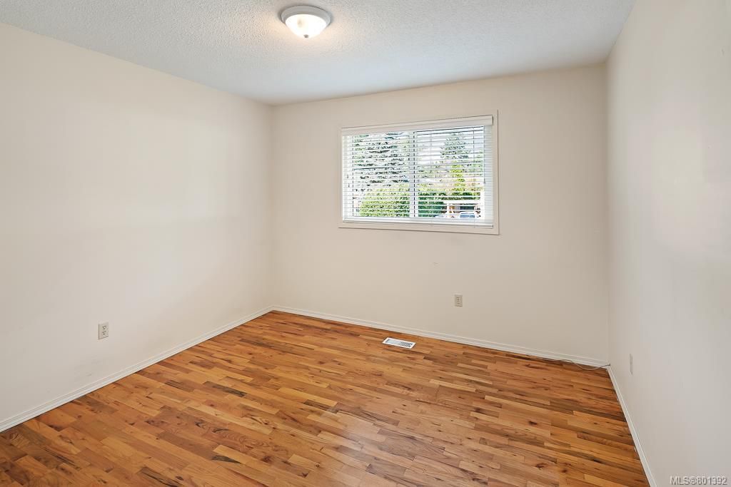 listing image 16046996976797913101