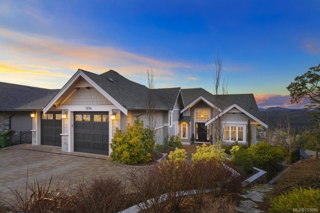 listing image 16049088350056252709