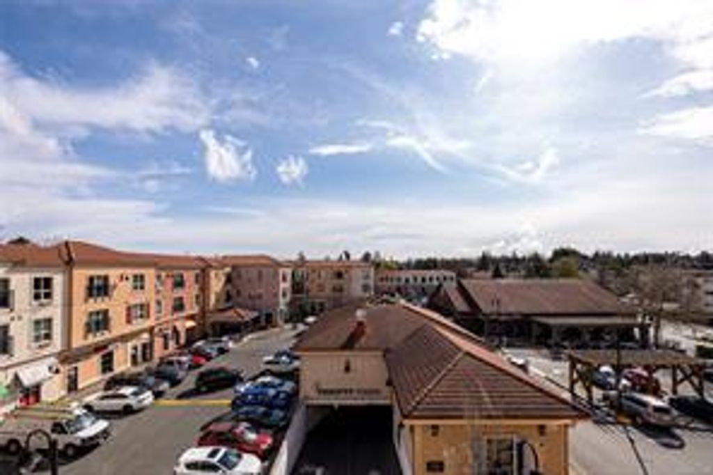 listing image 16042466733049