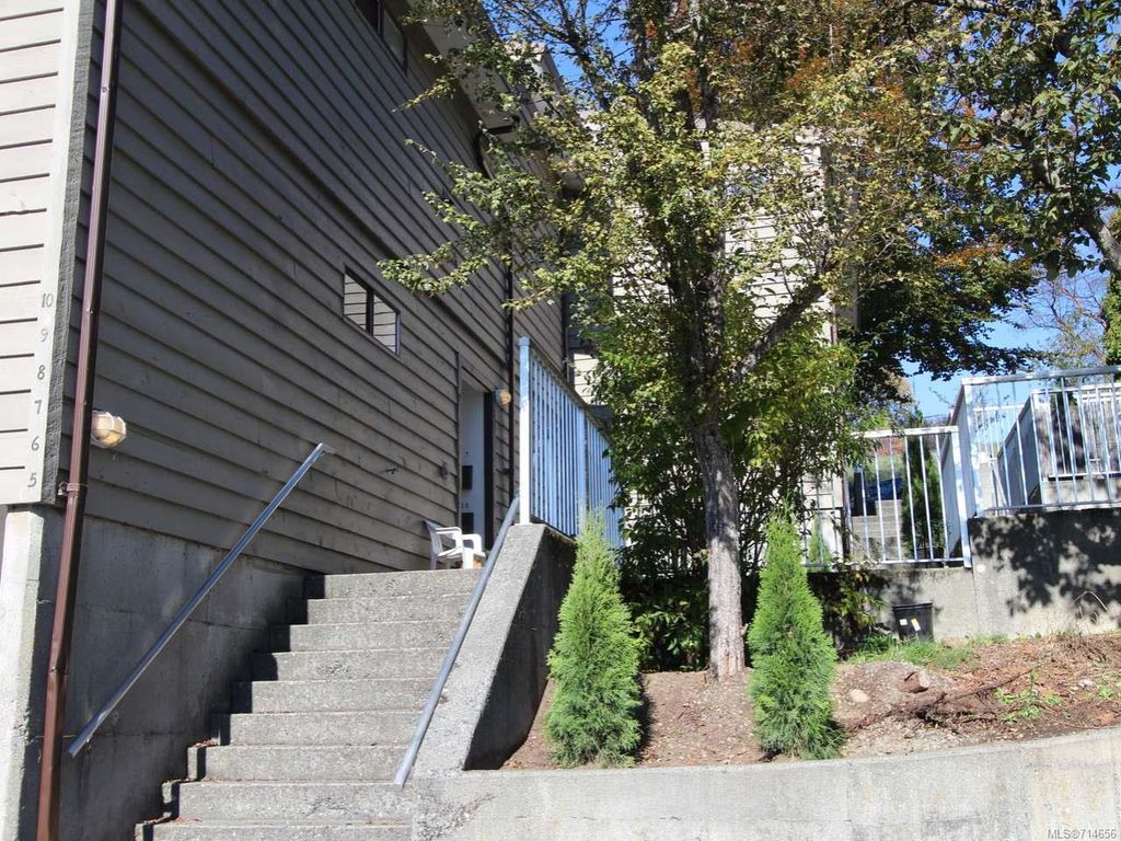 listing image 16048423994464316945