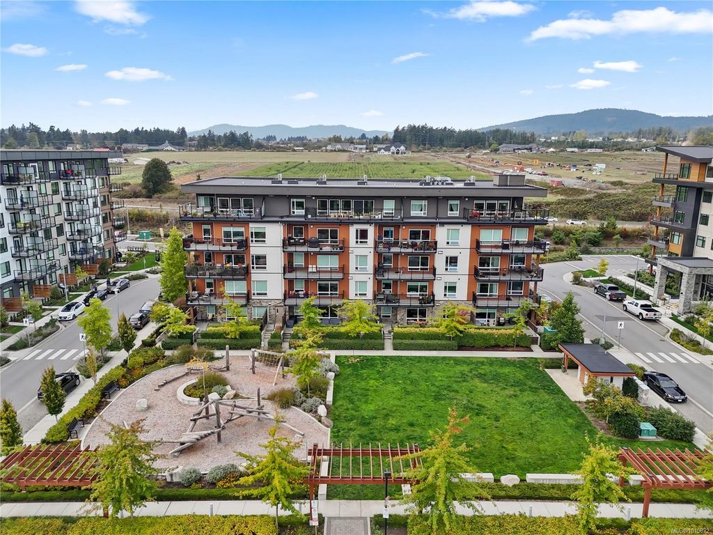 listing image 16040372382244471154