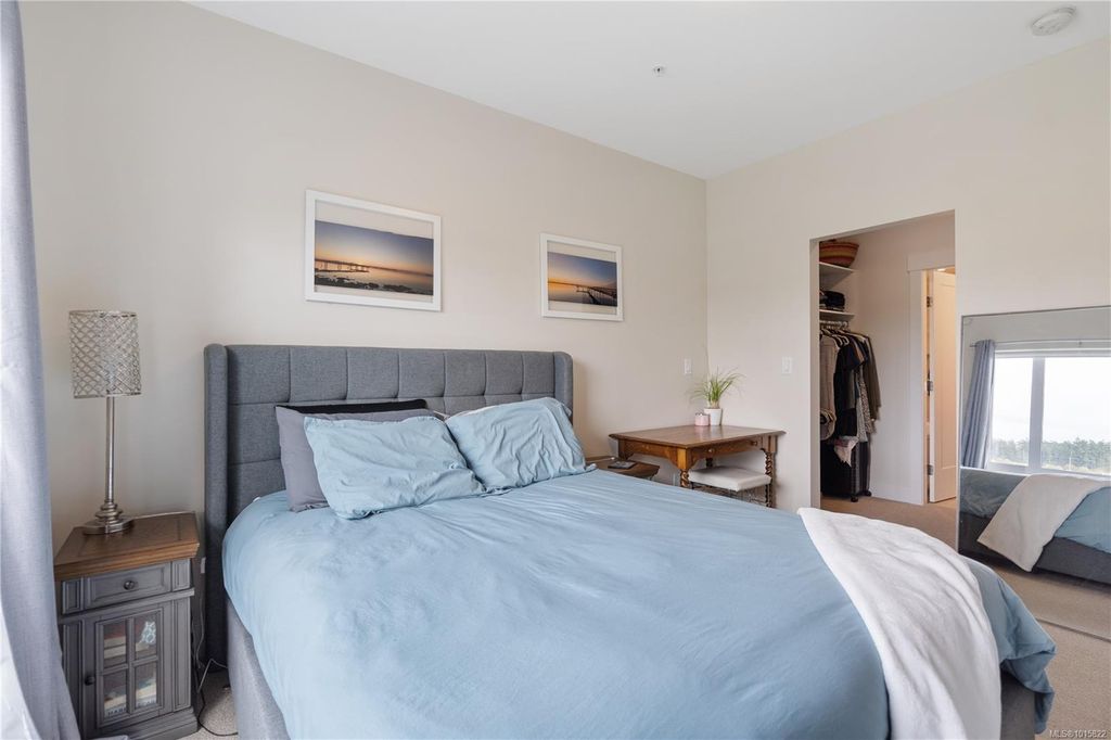 listing image 16044046918918493324