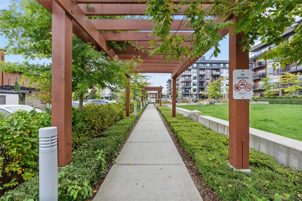 listing image 16047873934577908661