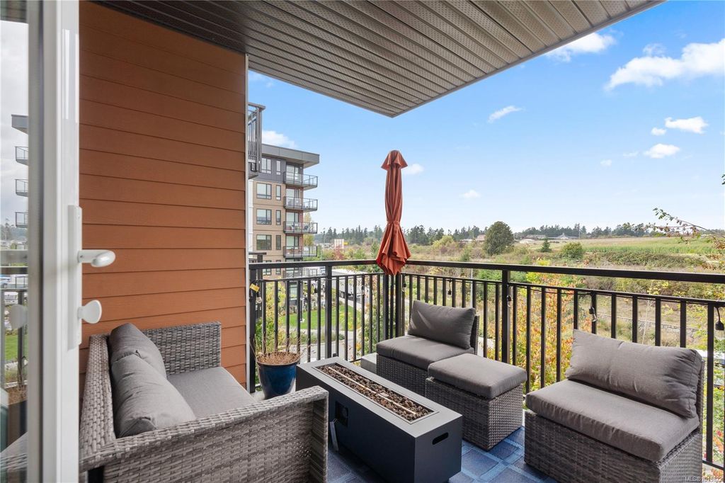 listing image 16043817776002780636