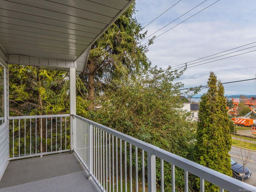 listing image 16040555238308349628