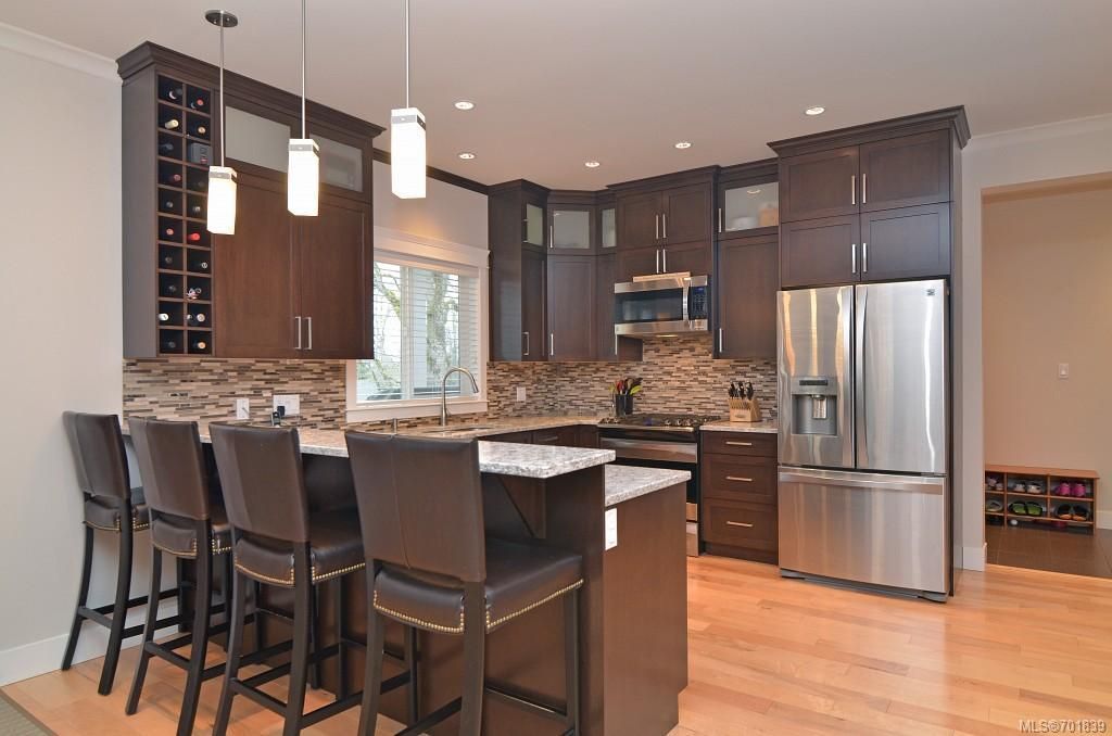 listing image 16046610584049694481