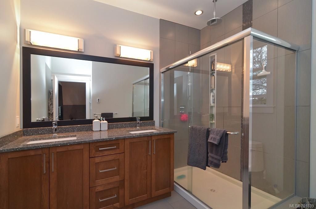 listing image 16043102460437662560