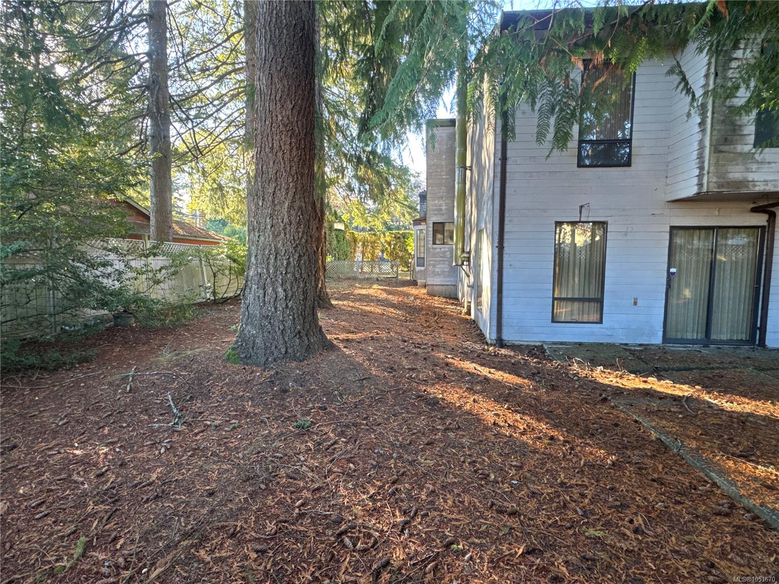 632 Erickson Rd