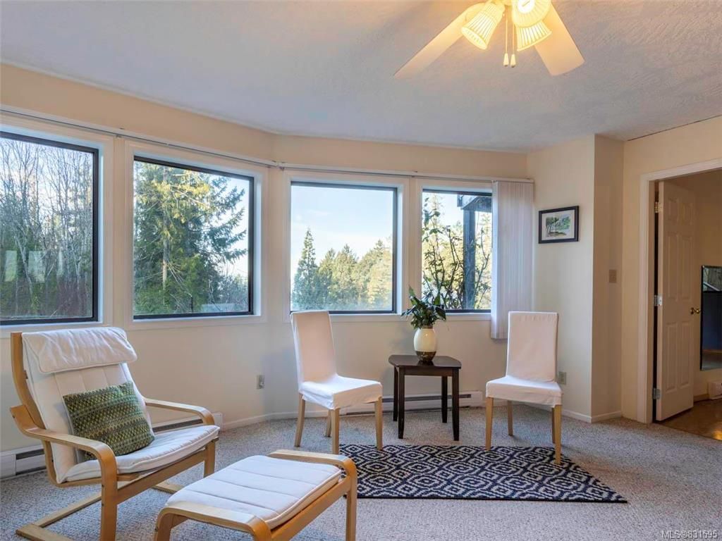 listing image 16043635176992