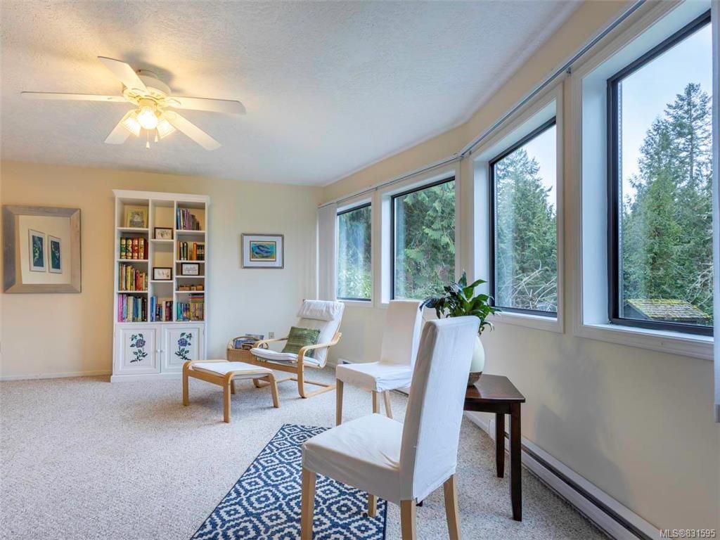 listing image 16041753322012