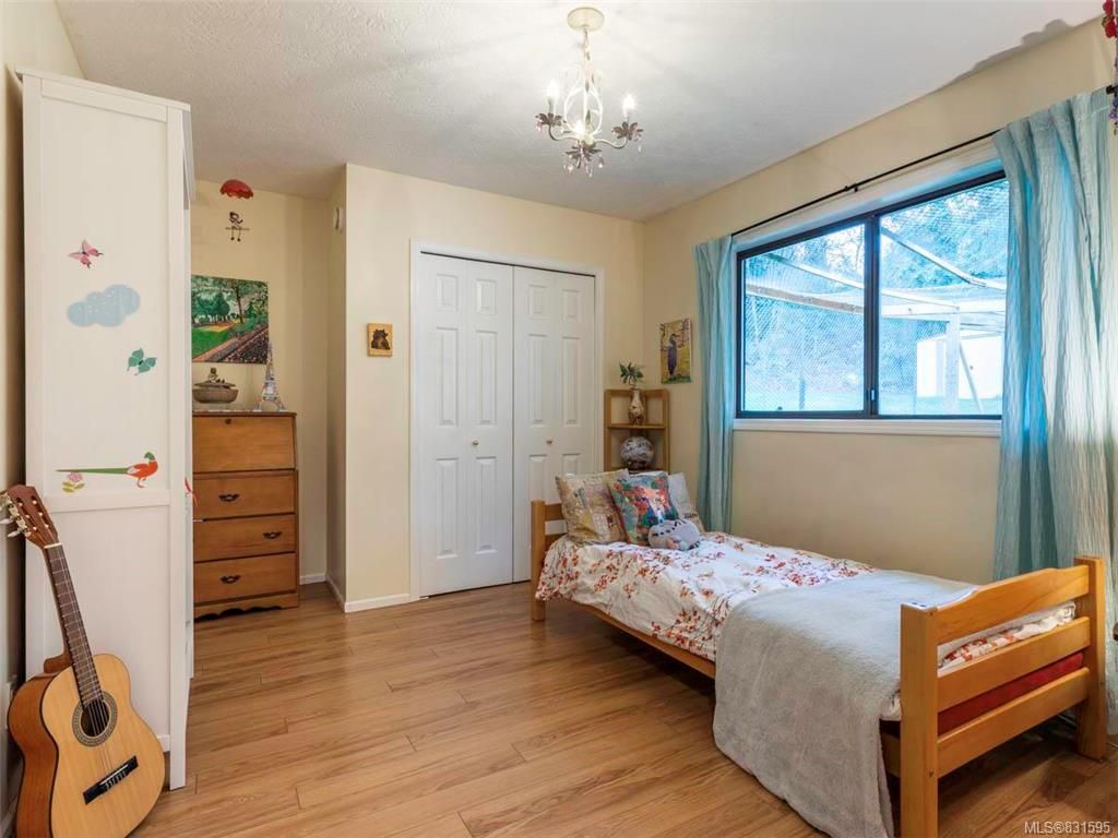 listing image 1604335158661