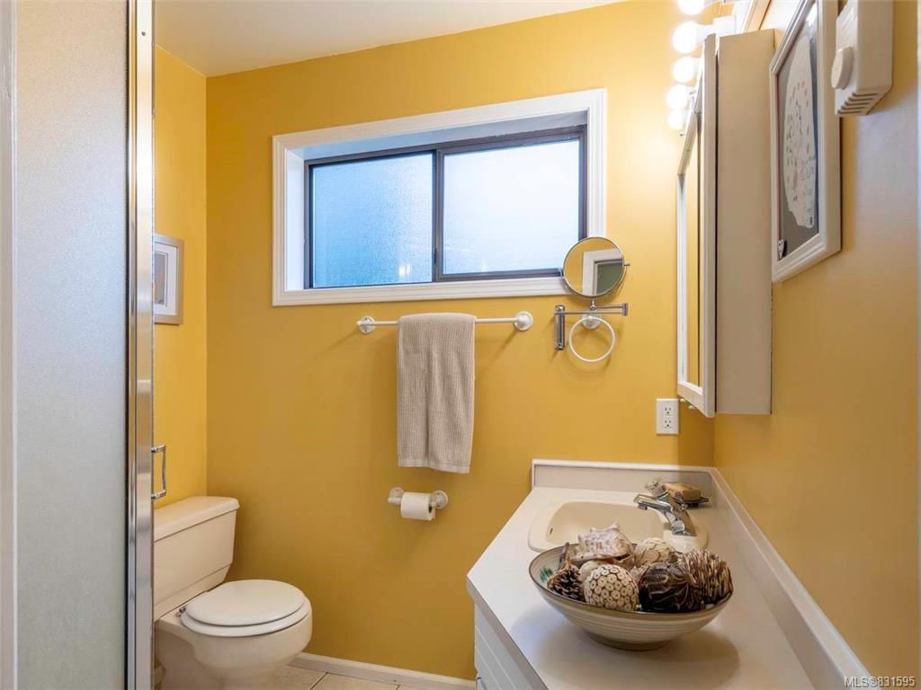 listing image 16042364081840