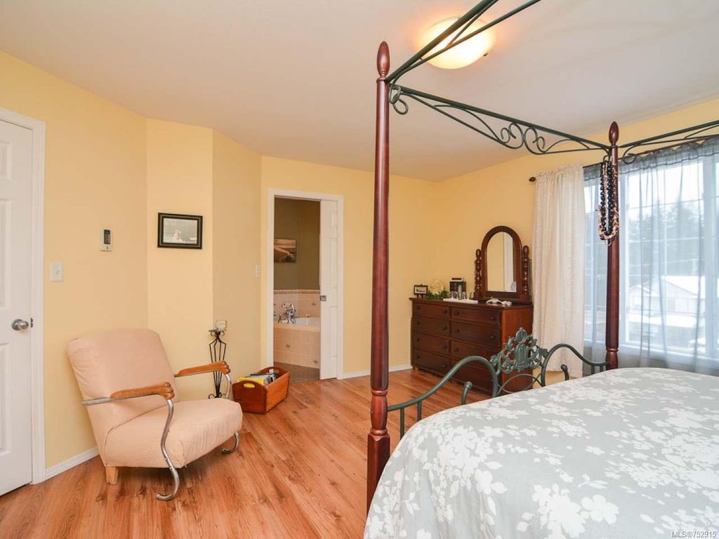 listing image 16044046127041090525