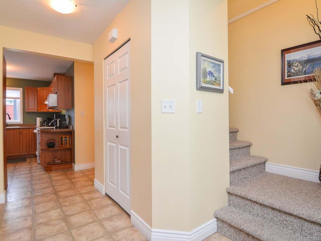 listing image 16043803754023094727