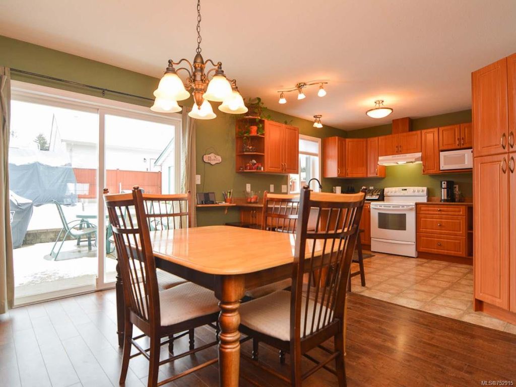 listing image 16049531046917848823