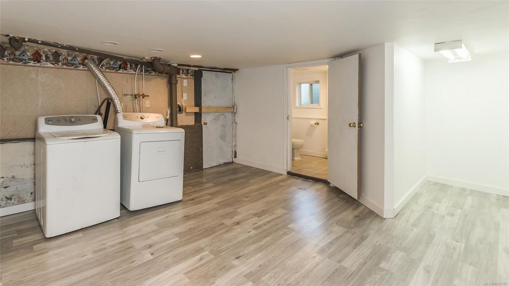 listing image 16040712064117196469