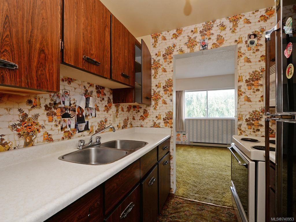 listing image 16043826393849343349