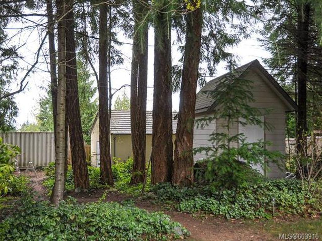 listing image 16049991430984676067