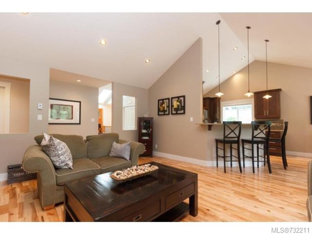 listing image 16043052434004836720