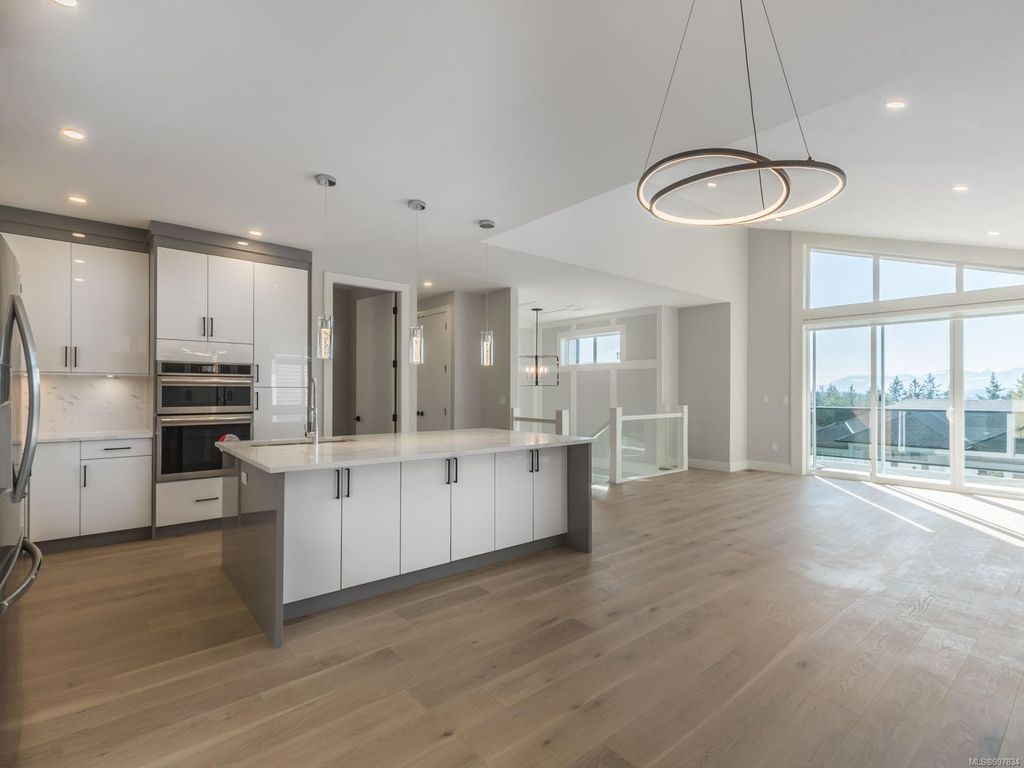 listing image 16040187719597845946