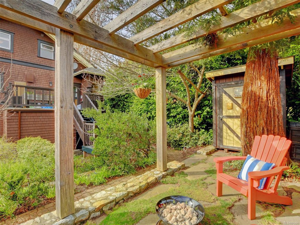 listing image 16044550636863266789