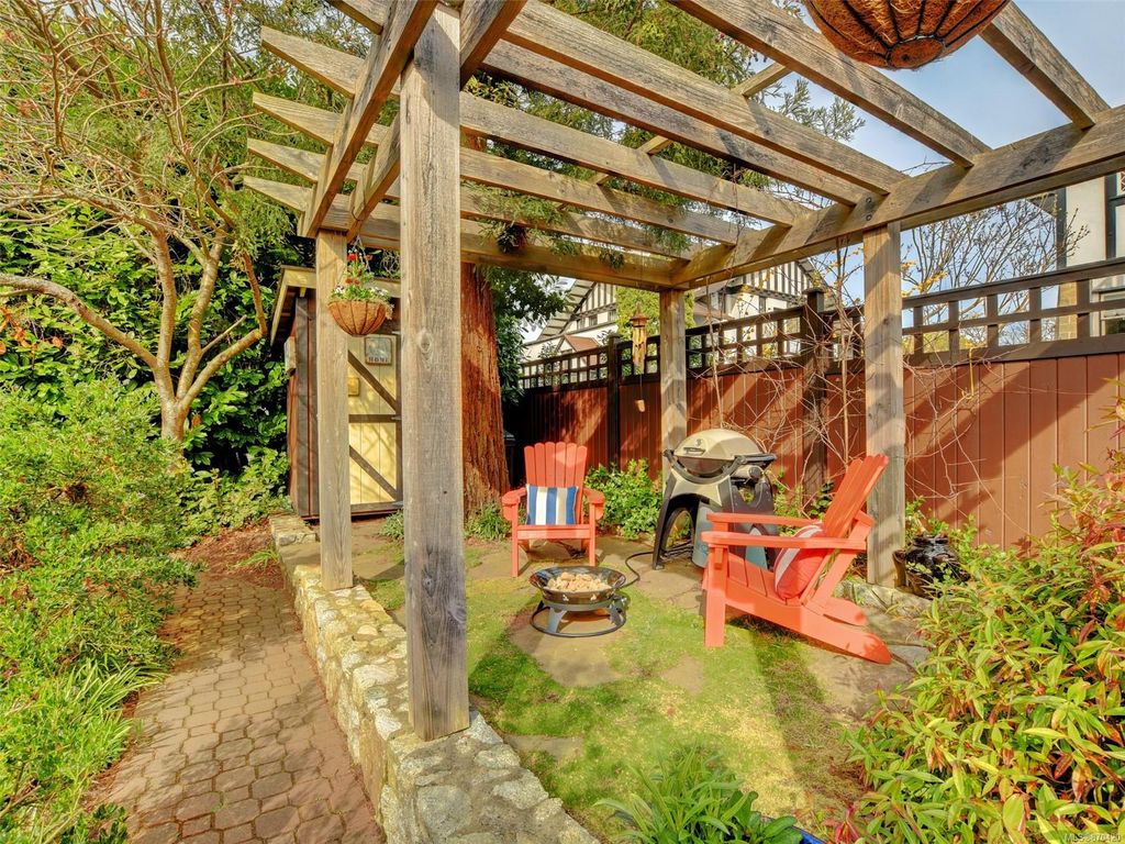 listing image 16043659477012321667