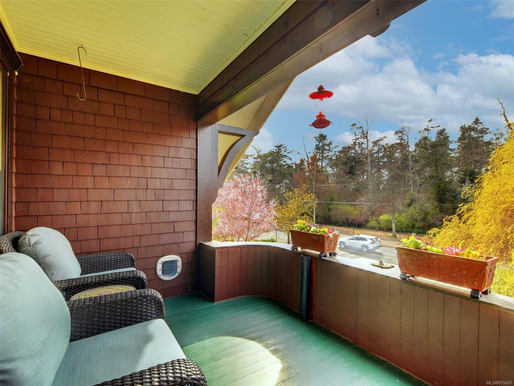 listing image 16041407047756098961