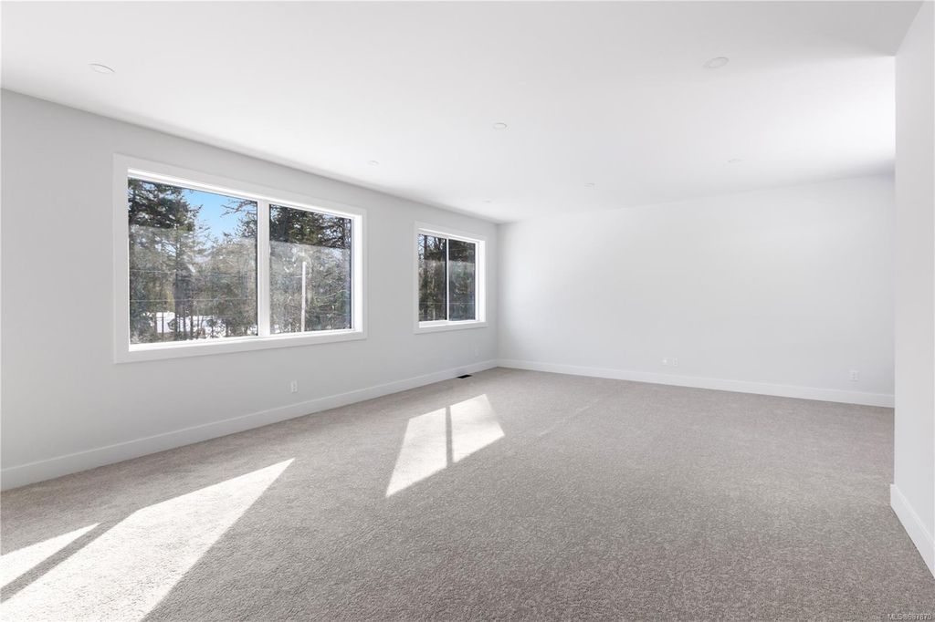 listing image 16040737908716962255