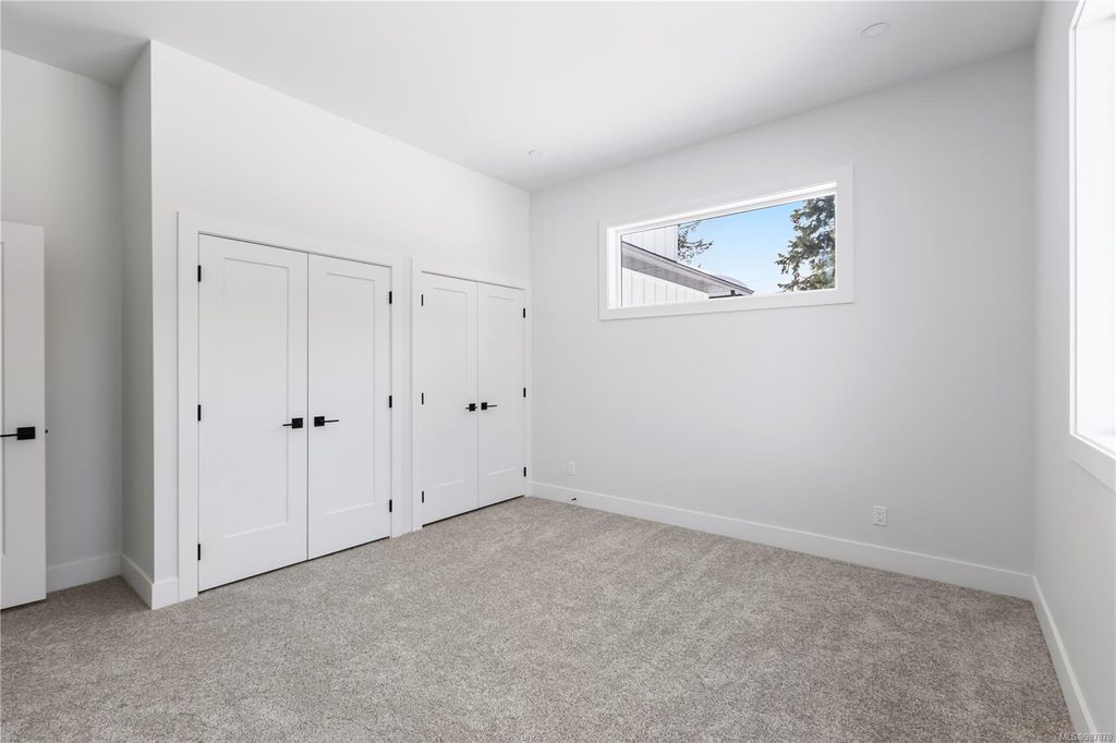 listing image 16047405615087402699