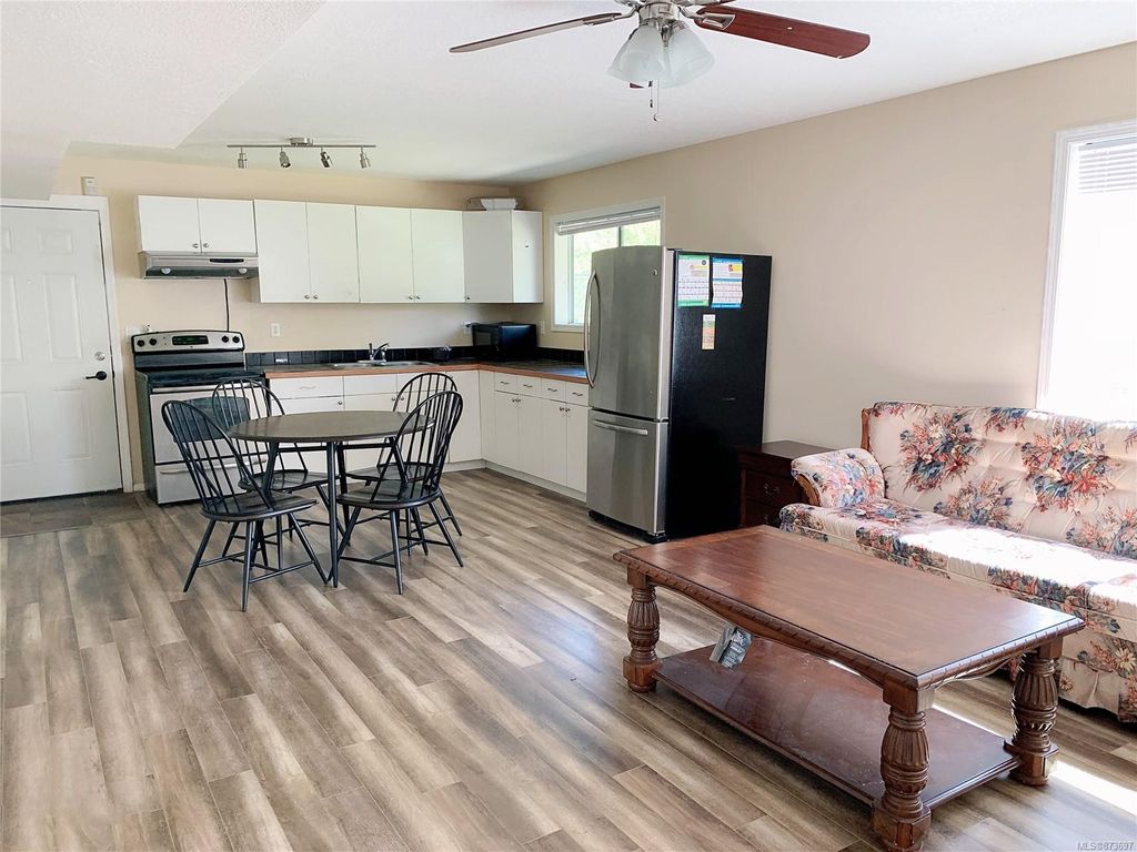 listing image 16046501270501444221