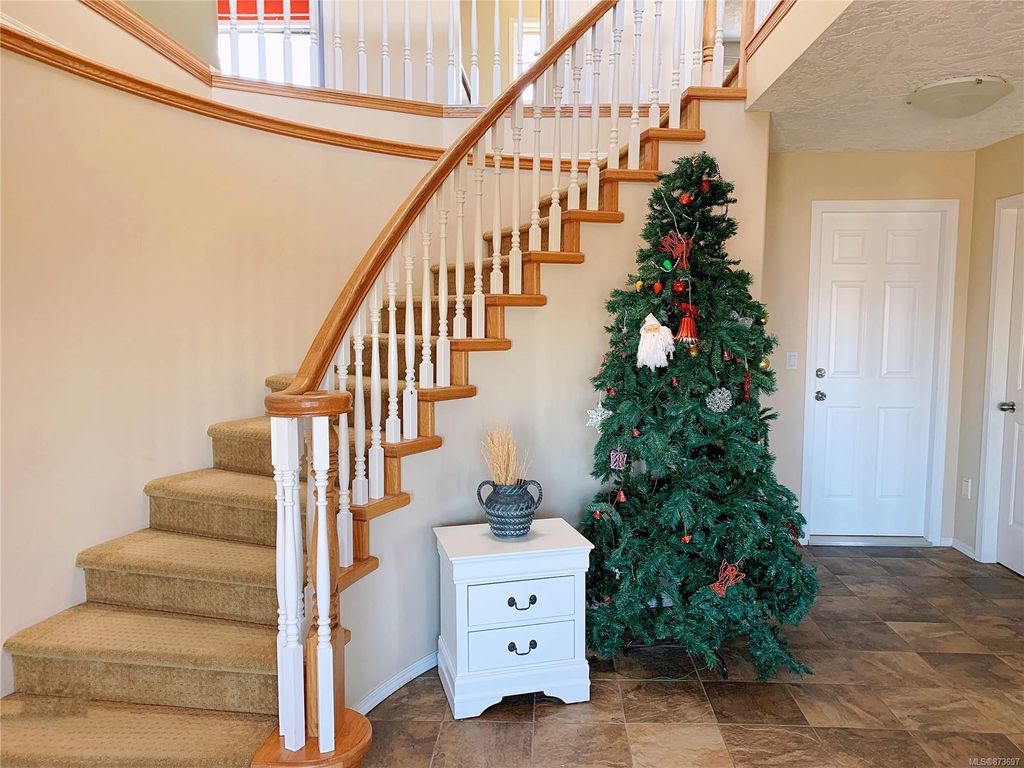 listing image 16040092256441393831