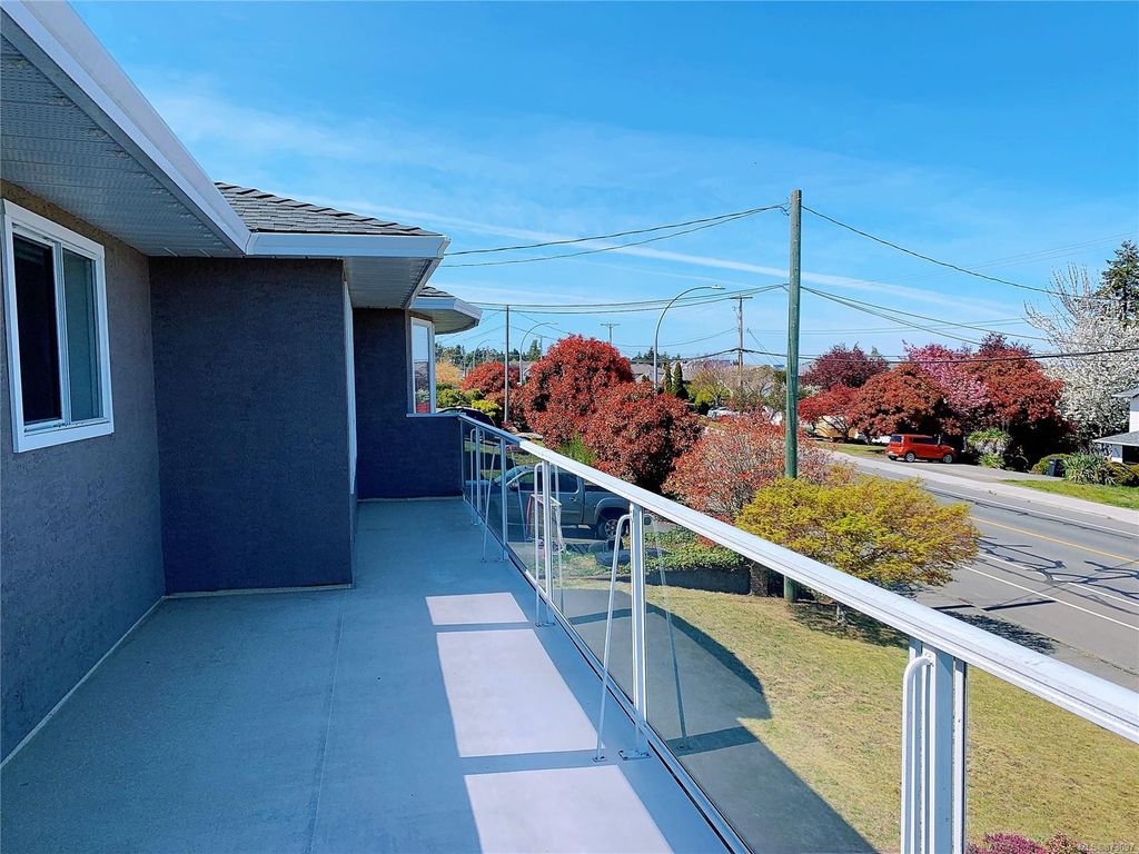 listing image 16044910347612488971