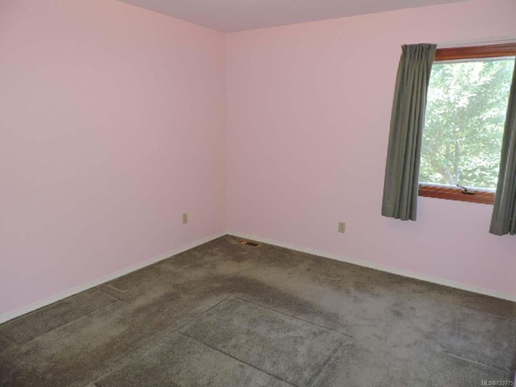 listing image 16040422842504288202