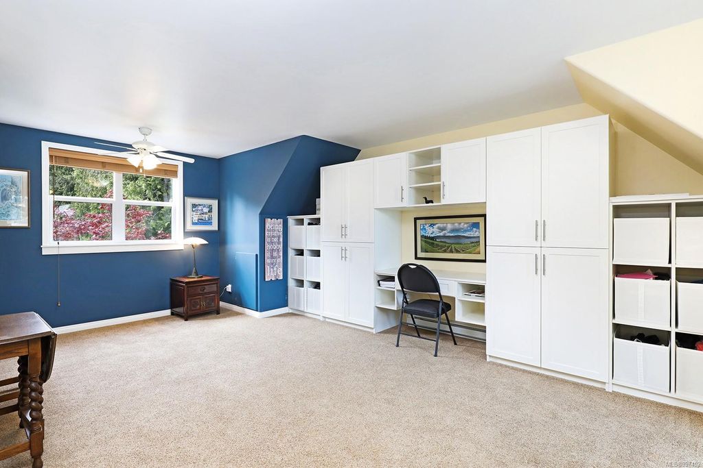 listing image 16044041356225311586