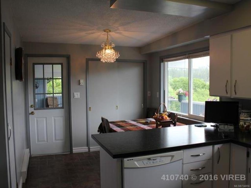 listing image 16040485797882837003