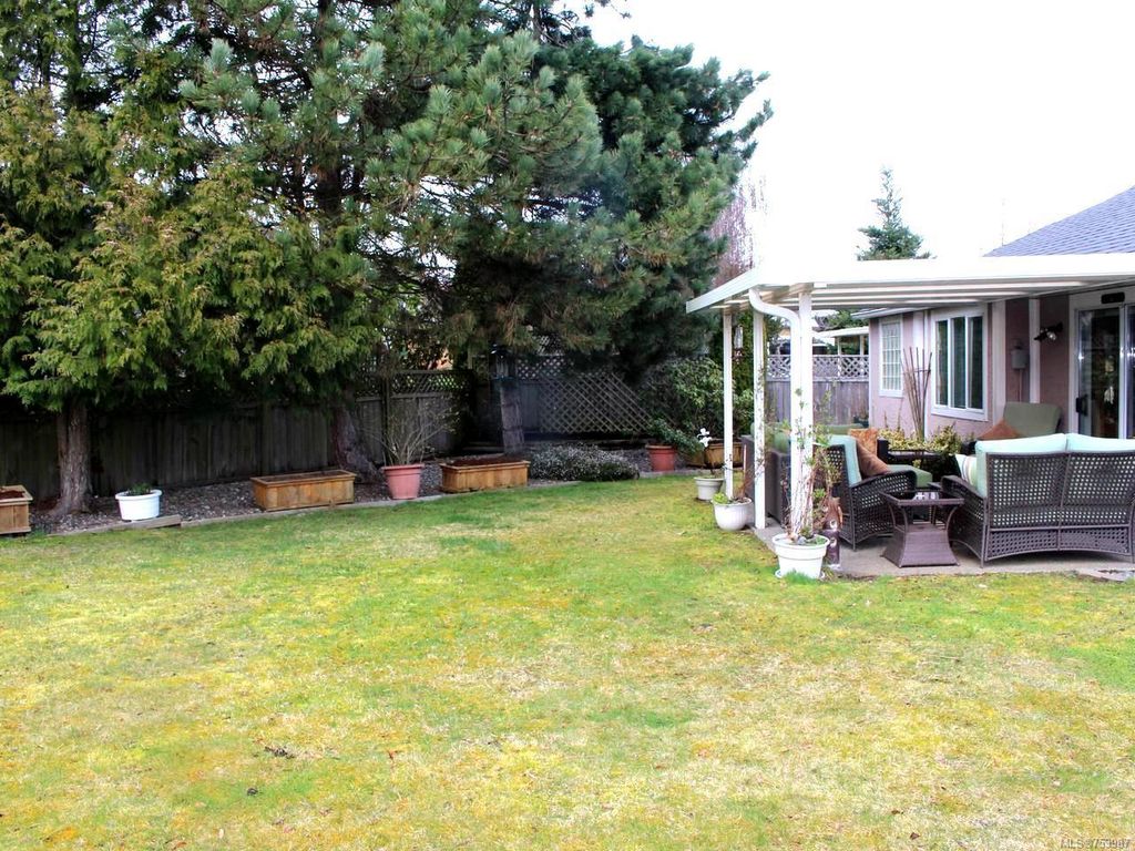 listing image 16046969150238354984