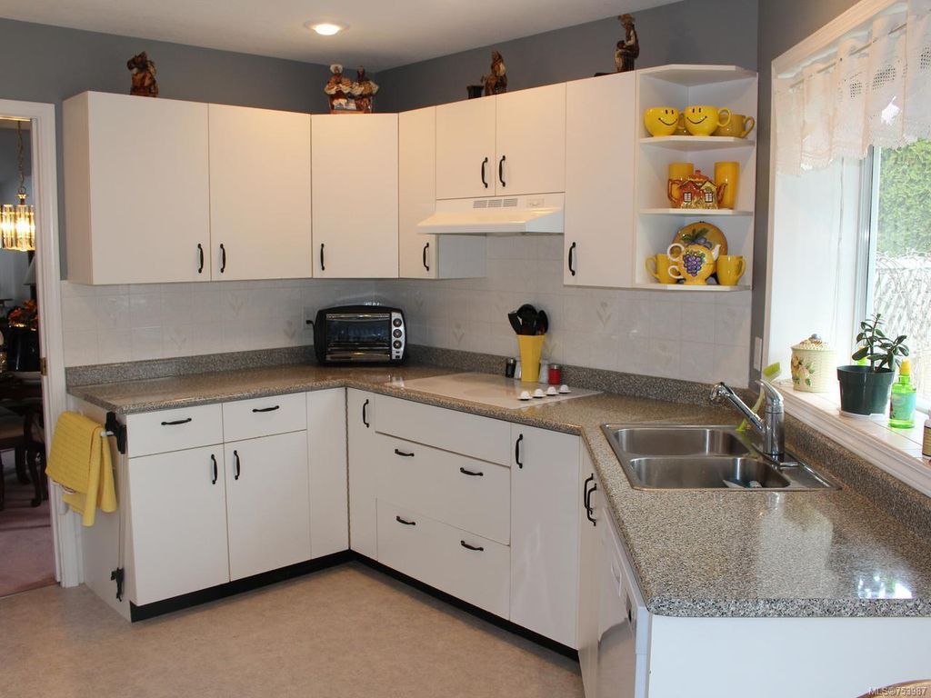listing image 16042544327591246952
