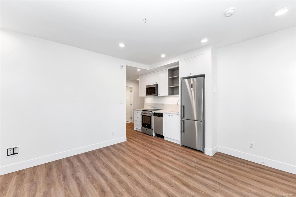 listing image 16041962437921951722