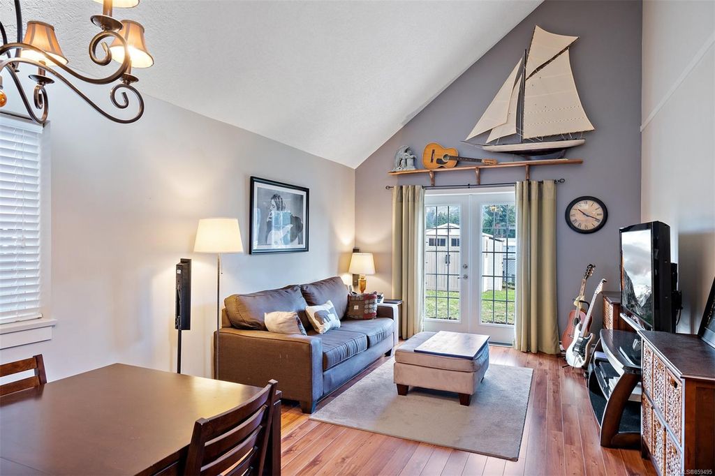 listing image 16043055971986