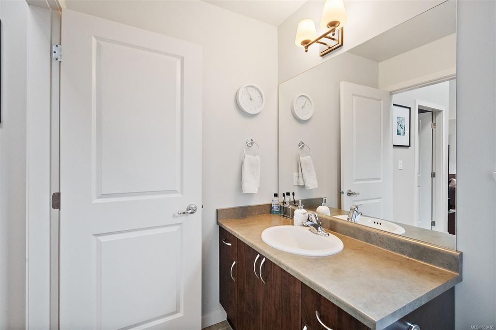 listing image 1604691369383