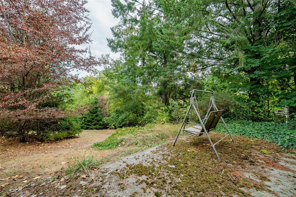 listing image 16049306514345466179