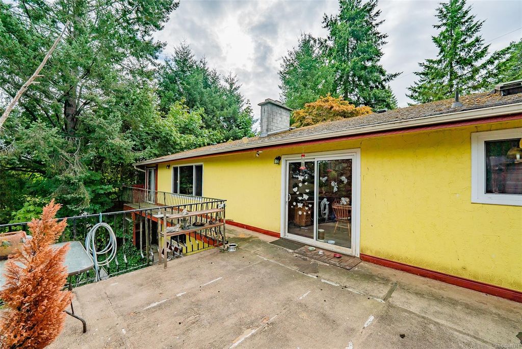 listing image 16040724087530520835