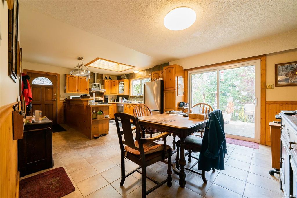 listing image 16049827232896884831