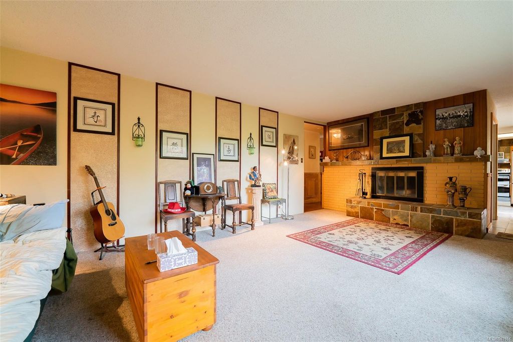 listing image 16049498562332287655