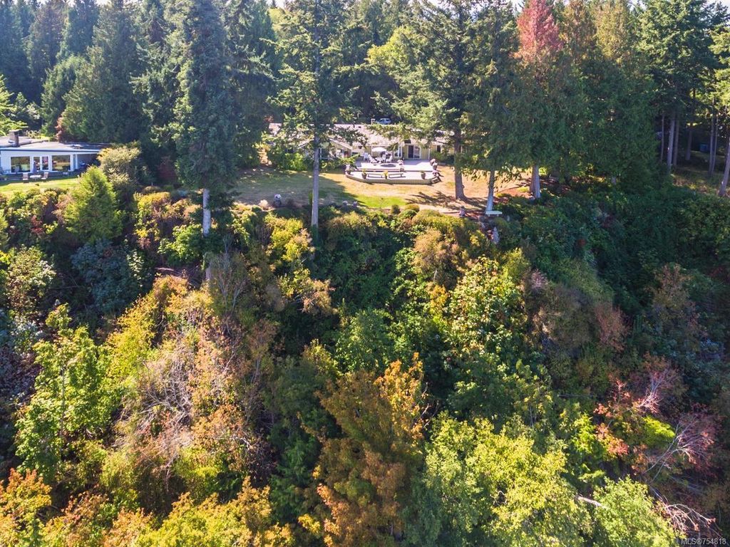 listing image 16041779724764444084