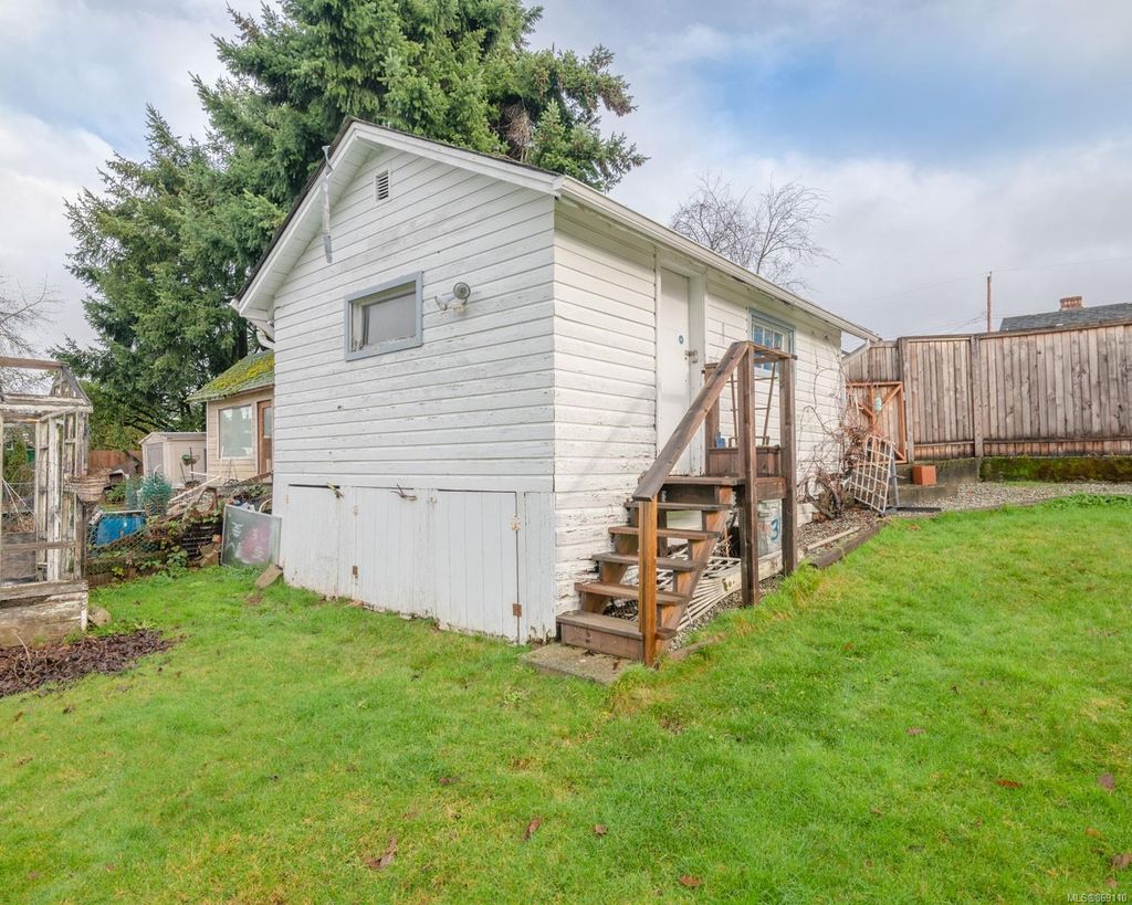 listing image 16042227456595785254