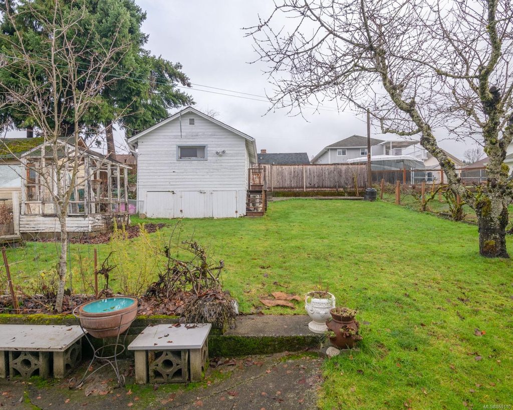listing image 16046228067182211724