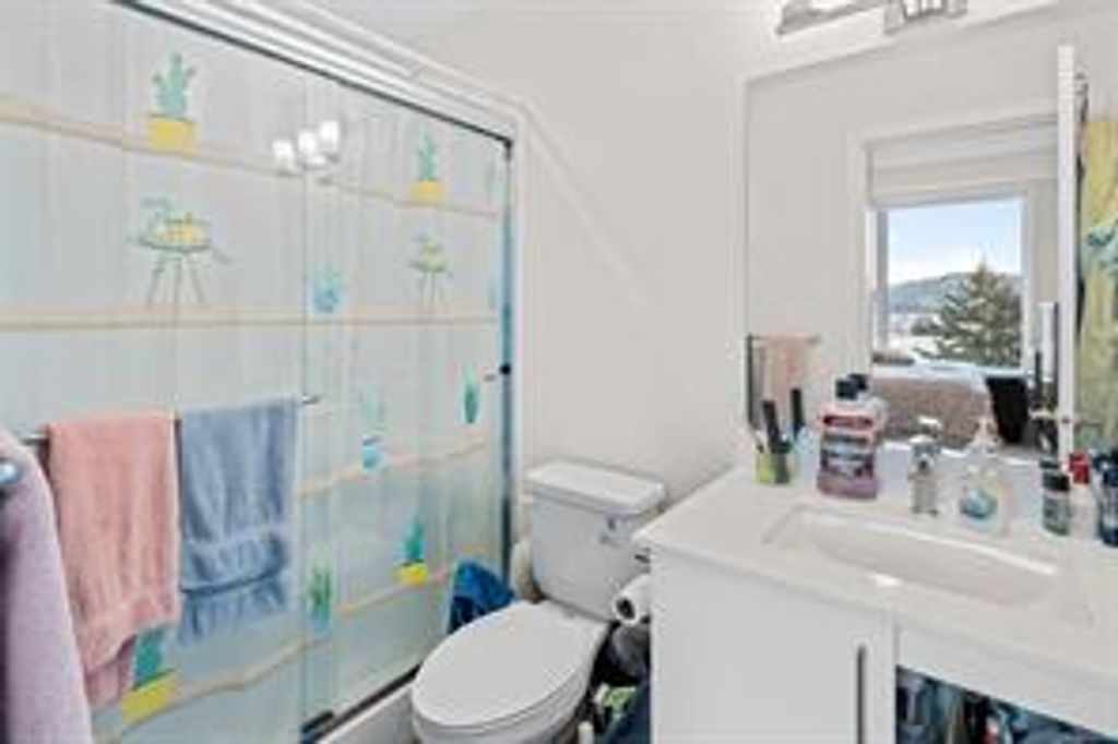 listing image 16043131009983