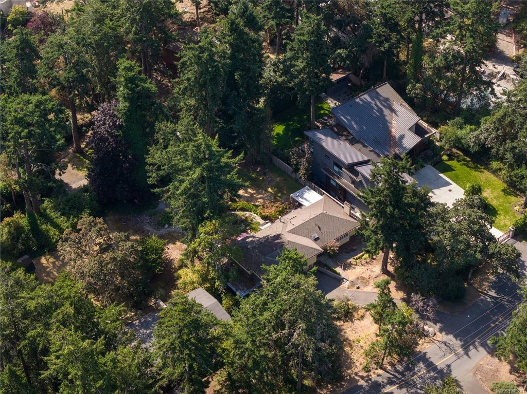 listing image 16040614457570568995